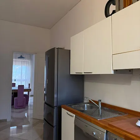 Blue Eyes Howme Apartman Bari