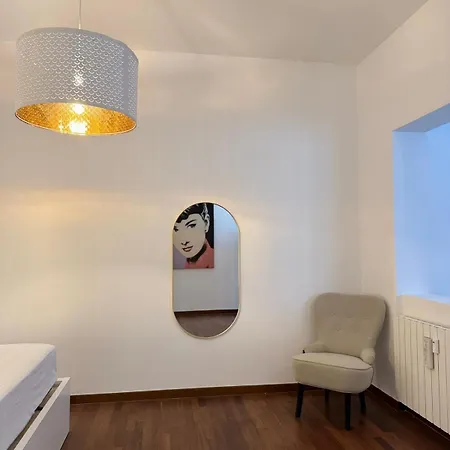 Blue Eyes Howme Apartamento