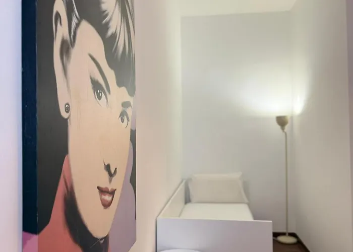 Blue Eyes Howme Apartment